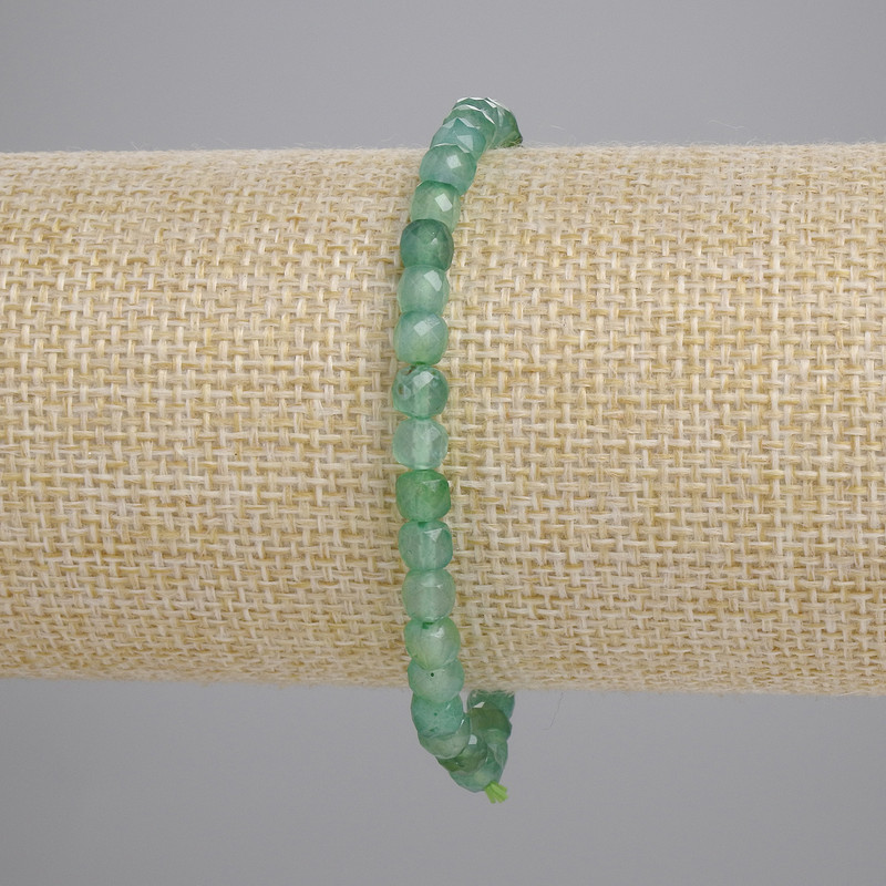 Green Agate Bracelet, Faceted Cube Beads, Diameter 4-5mm+/-, Length 18cm+/- Stretch