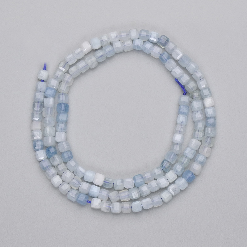 Aquamarine Beads Faceted Cube, diameter 3x3mm+/- on thread, length 39cm+