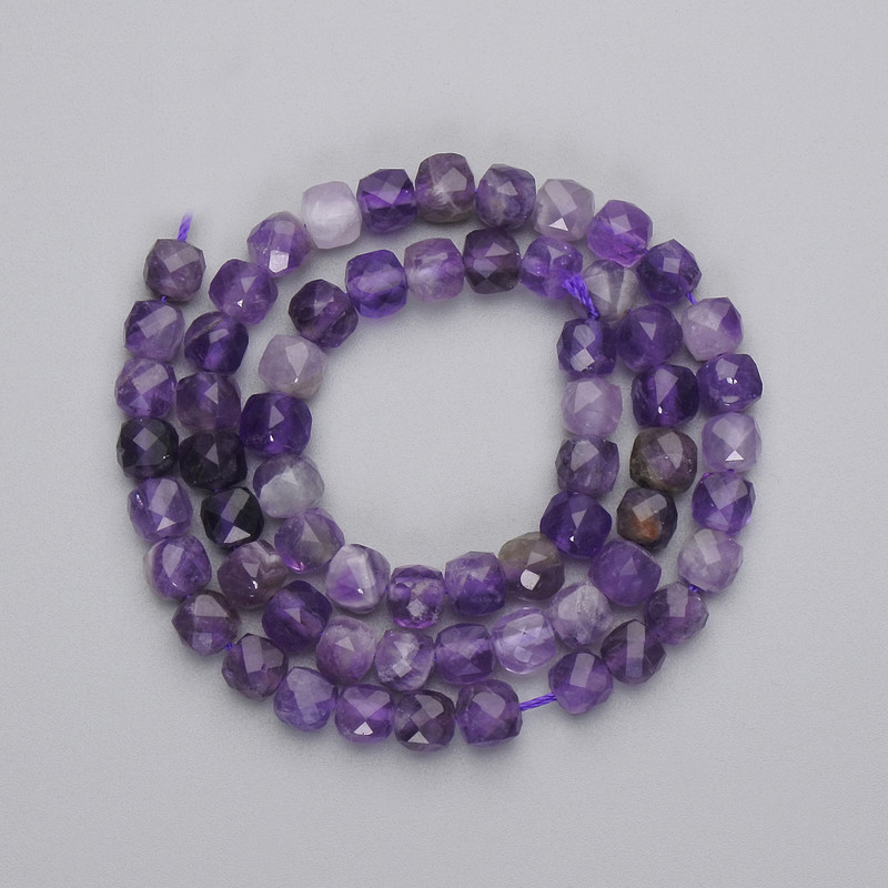 Amethyst Beads Faceted Cube, diameter 6x6mm+/- on a thread, length 38cm+