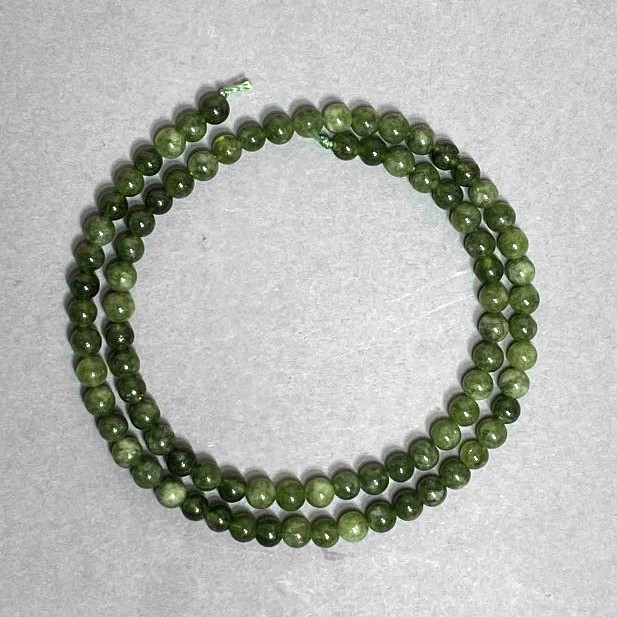 Jadeite Beads Smooth Round, diameter 4.5mm+/- on a thread, length 38cm+
