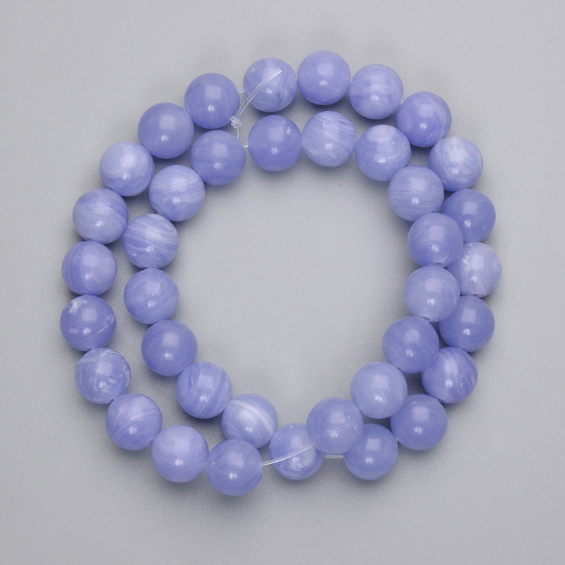 Agate Beads, Pressed Smooth Round, Diameter 10mm+/- on Fishing Line, Length 38cm+