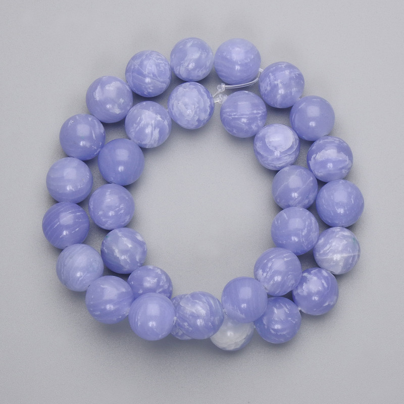 Agate Beads, Pressed Smooth Round, Diameter 12mm+/- on Fishing Line, Length 37cm+