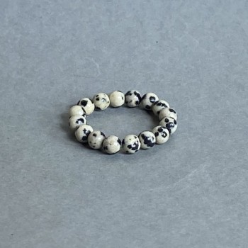 Ring Dalmatian Jasper smooth round bead, diameter 4mm+/- stretch