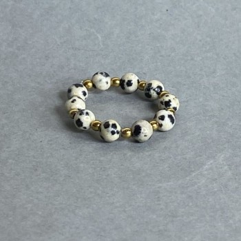 Ring Dalmatian Jasper smooth round bead, diameter 4mm+/- Hematite bead 2mm+/- stretch