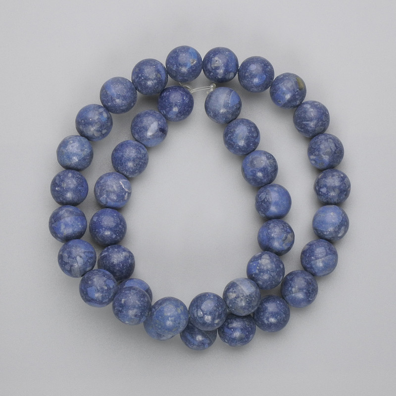 Beads Sponge Coral smooth round bead, diameter 10.5mm+-, length 39cm+- on fishing line
