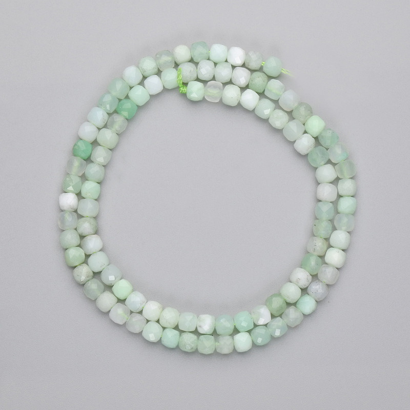 Emerald Beads, Faceted Cube, Diameter 4x4mm+-, Length 39cm+- on a Strand