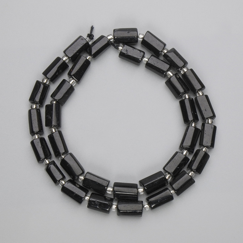 Black Tourmaline Chip Beads, Diameter 8-10x6.5-7mm+- Seed Beads, Length 39cm+- on Thread