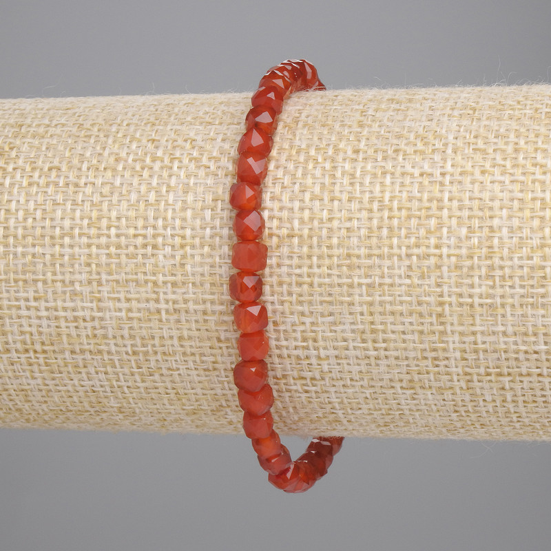 Carnelian Bracelet Faceted Cube 4×4 mm, 18 cm length, stretch