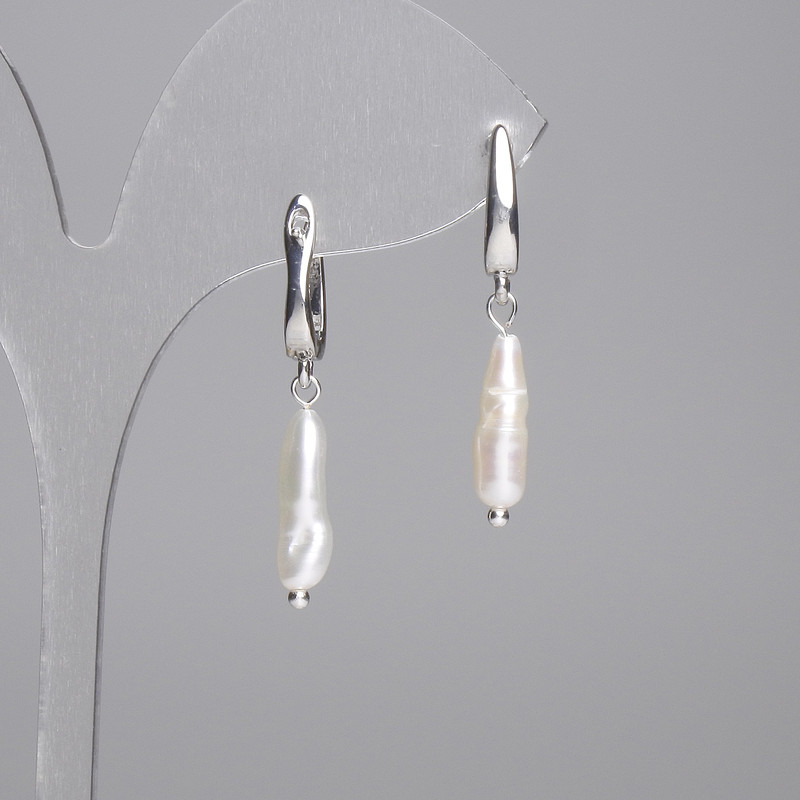 Earrings 'Baroque Pearls' 15×5 mm ±, length 30 mm ± (assorted sizes)