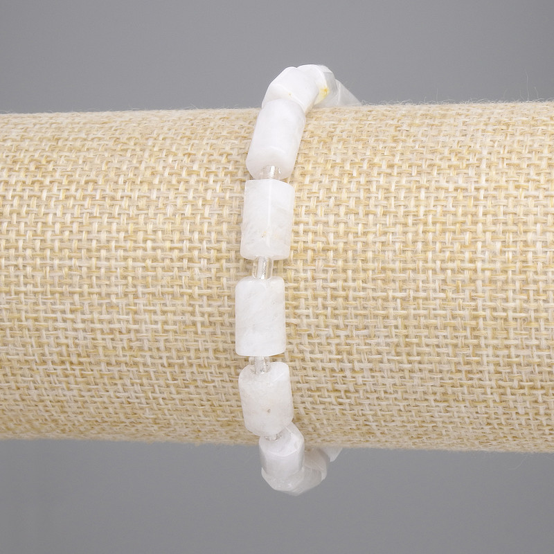 Adularia Bracelet, Chips 10-11x6-6.5mm+/- Seed Beads 3mm+/-, Length 18cm +/- Stretch