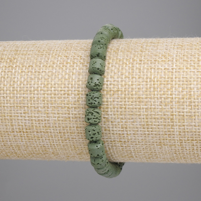 Bracelet of green volcanic lava cylinder, diameter 6x6mm+-, length 18cm+- stretch