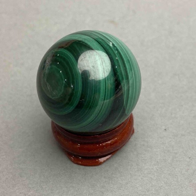Sculptural Malachite Globe, diameter 29mm ± weight 50 g