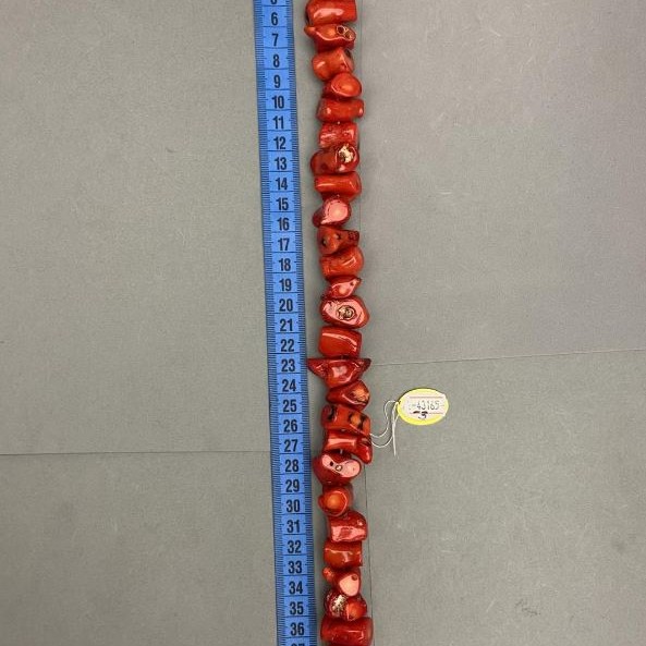 Natural Coral Beads, cut assortment sizes, range 12x10 to 30x12mm, approx. 242g, 40cm length on thread