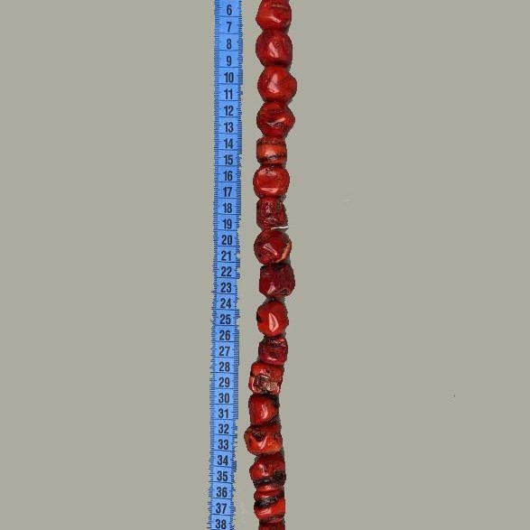 Natural Coral Beads, faceted, assorted sizes, diameter assorted from 12-20×18-24mm ± weight 258g, length 42cm± on fishing line