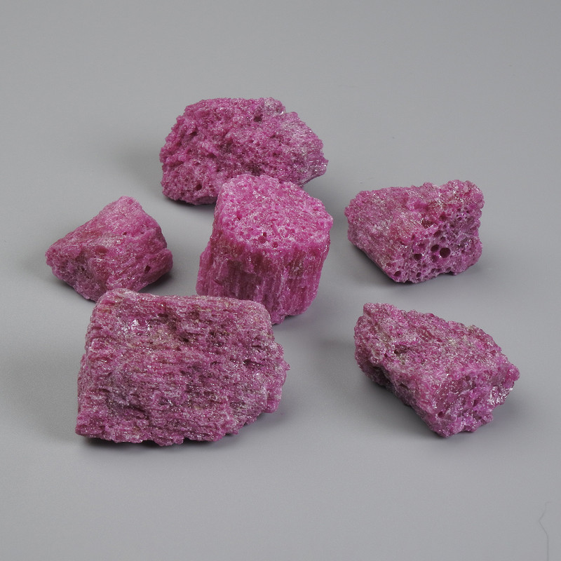 Ruby Corundum natural unpolished stone, diameter 29-34×16-25×13-18mm+- (assortment sizes) (Price per 100 g)