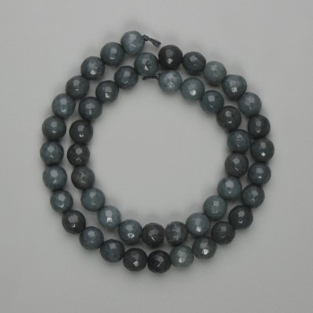 Iolite Beads faceted round ball 8mm diameter, length 37cm on thread