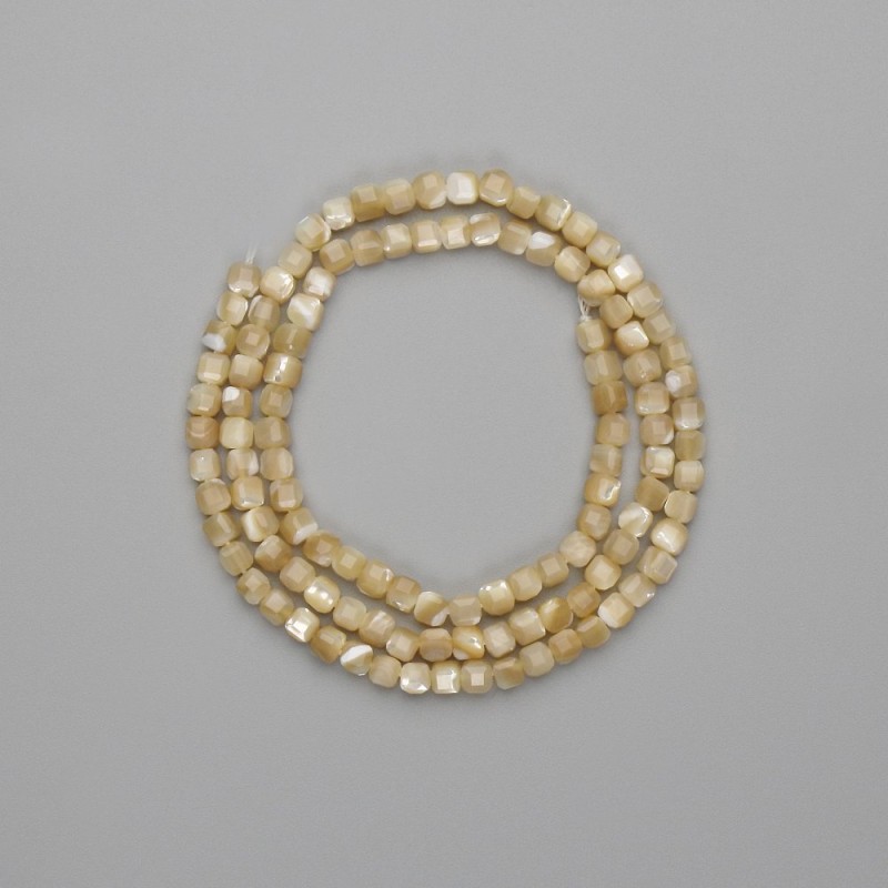 Beige Mother of Pearl Beads faceted cube, 3x3 mm diameter, 38 cm+ length on a thread