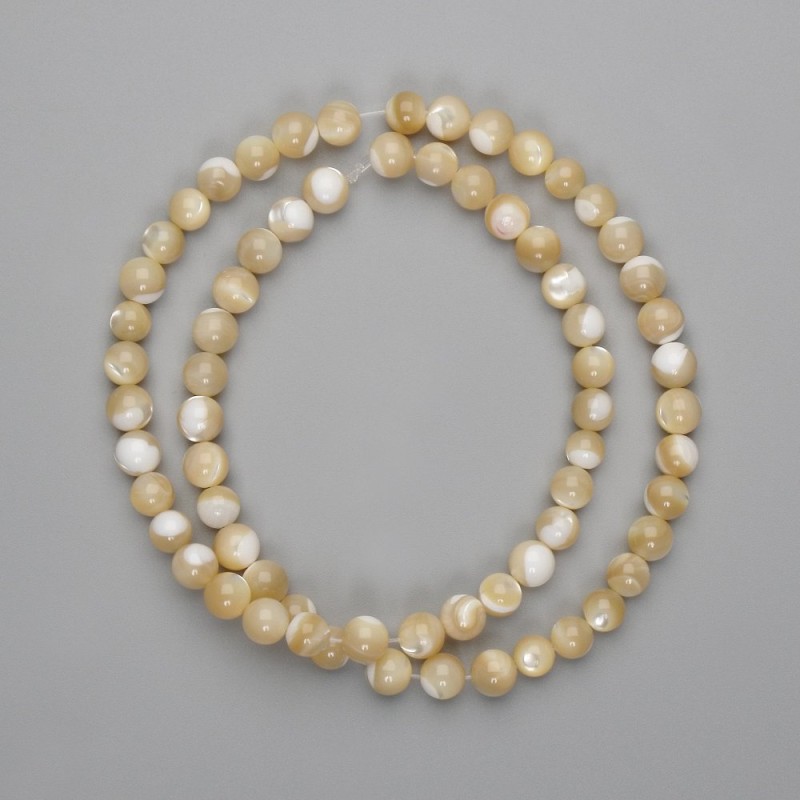 Beige mother-of-pearl beads, smooth round bead 6mm dia. ±, length 39cm ± on a thread