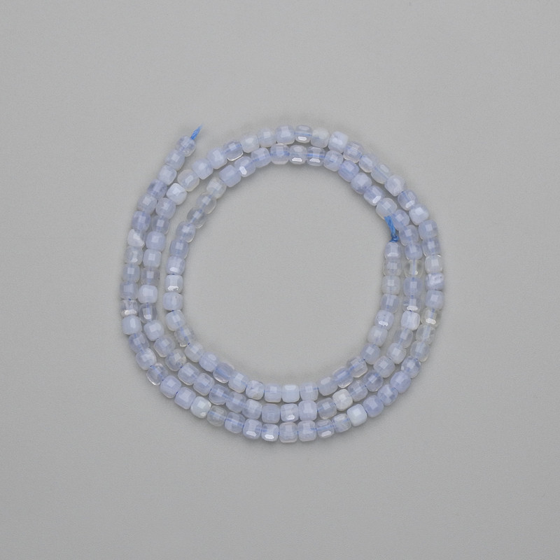 Agate Beads Blue, Faceted Cube 3x3mm, 39cm on Thread