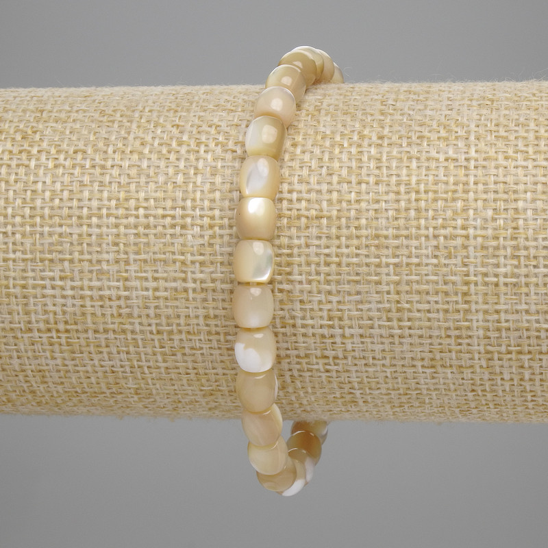 Bracelet, Beige Mother-of-Pearl Barilo Bead, 6x6mm, stretchy, 18cm