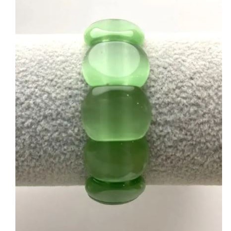 Bracelet Cat's Eye Green Color "chain" 18x12mm, length 18cm ± stretch