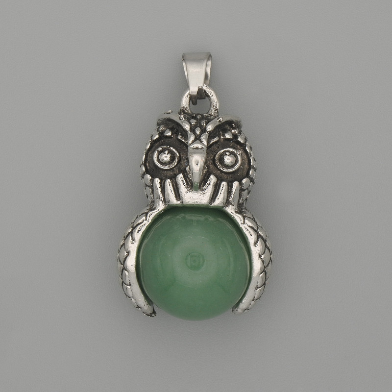 Pendant Owl Nephrite, silvery metal, diameter 30×20mm±, length 37mm±