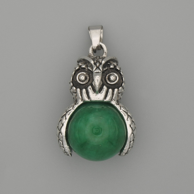 Owl Chrysoprase Pendant in Silvery Metal, 30×20mm diameter, 37mm length
