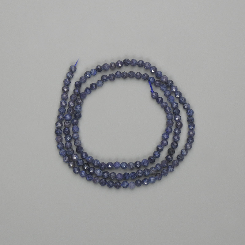 Sapphire Beads faceted globe 3mm, on thread 39cm adjustable