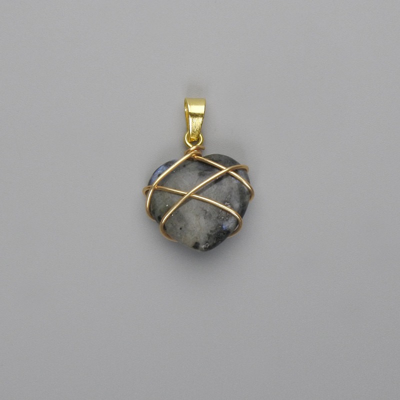 Pendant Heart in Labradoreite Weave 21x21mm+-, diameter 30mm+