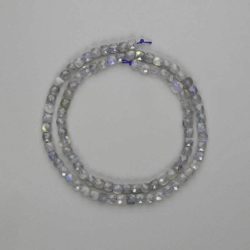 Labradorite Beads faceted cube 4x4mm +-, length 39cm +/- on a thread