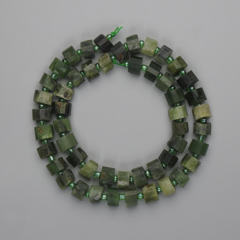 Jadeite Beads Faceted Rondelle 8x5mm+, 6mm+ Seed Beads, Thread Length 40cm+