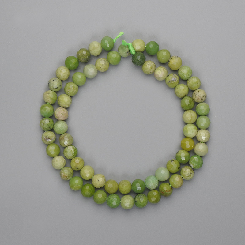 Jadeite Beads Faceted Round 6mm on Thread 39cm