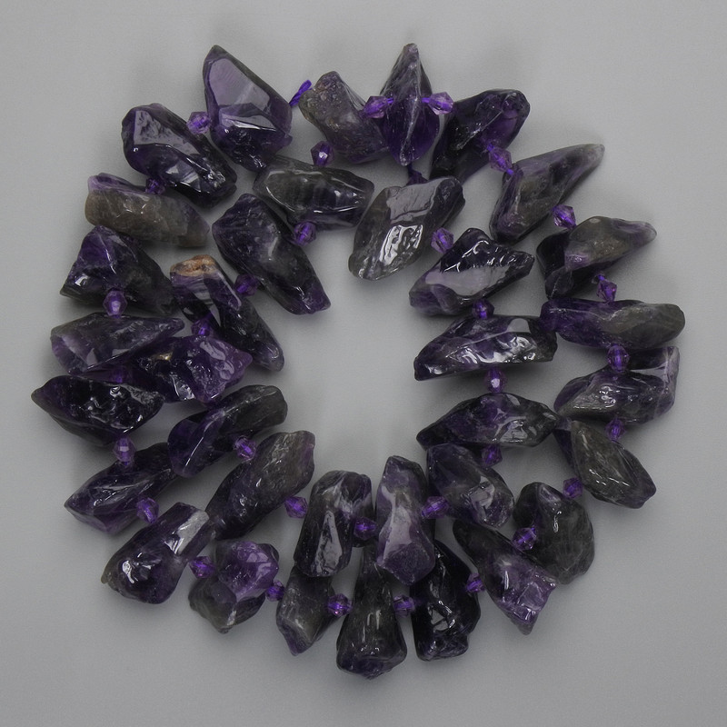 Amethyst Beads, polished stone faceted 23-27×8-10mm ±, seed beads 3mm ±, length 39cm ±