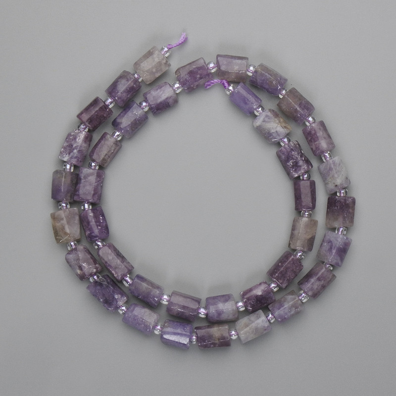 Amethyst Beads faceted 9–10 mm+- seed beads 3 mm+-, thread length 41 cm+