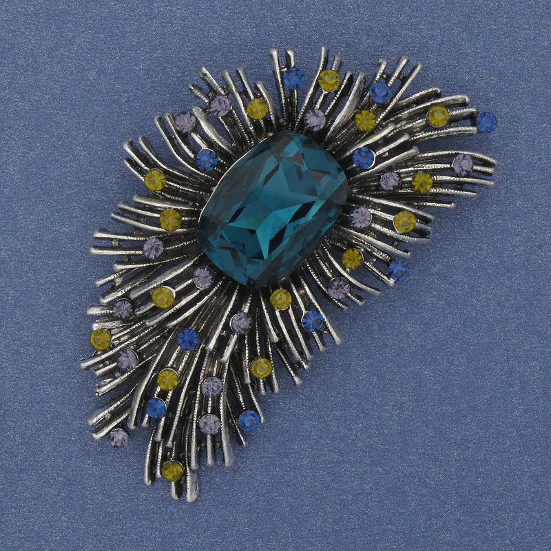 Brooch Pendant Accent with Green Crystal, Rhinestones, Dark Silver Finish, Silver Metallic Base 60x35mm