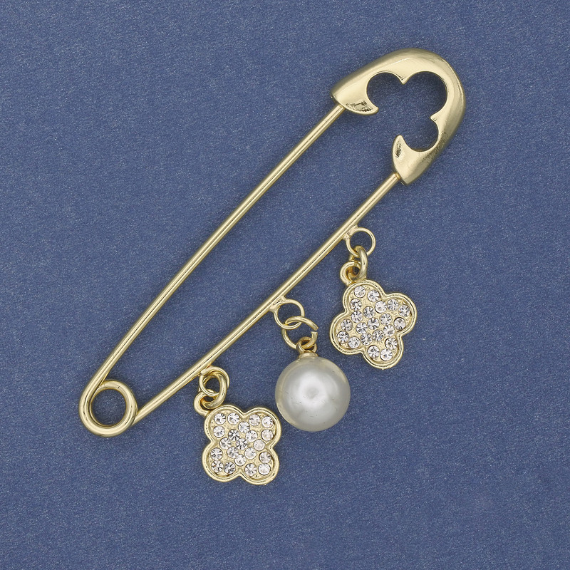 Brooch pin with pendant, pearl and clover 68x17mm±, golden metal