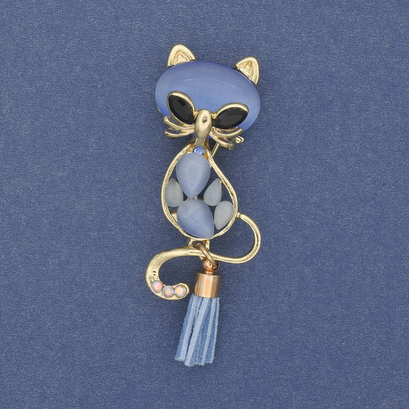 Brooch pendant Cat with stone - cat's eye blue with golden metal 43x17mm