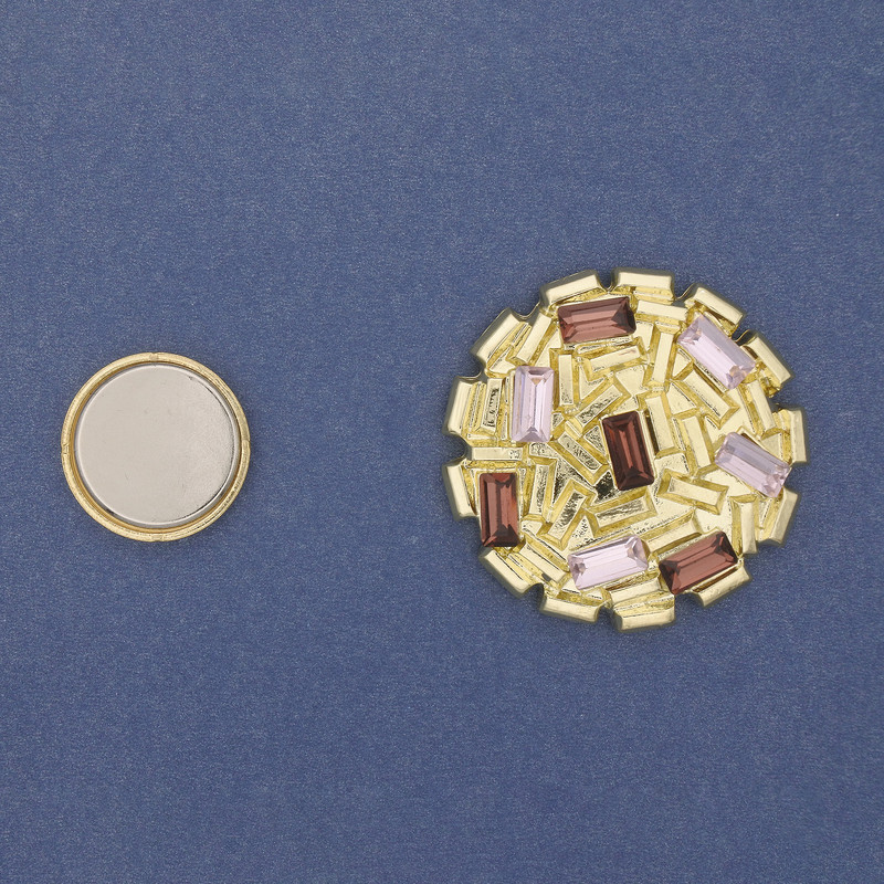 Magnetic Brooch Accent with coloured rhinestones on gold-tone metal 40mm+