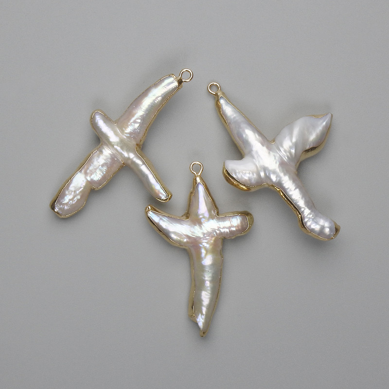 Pendant Pearl Baroque with petrol hue ~40×35mm +- assortment size