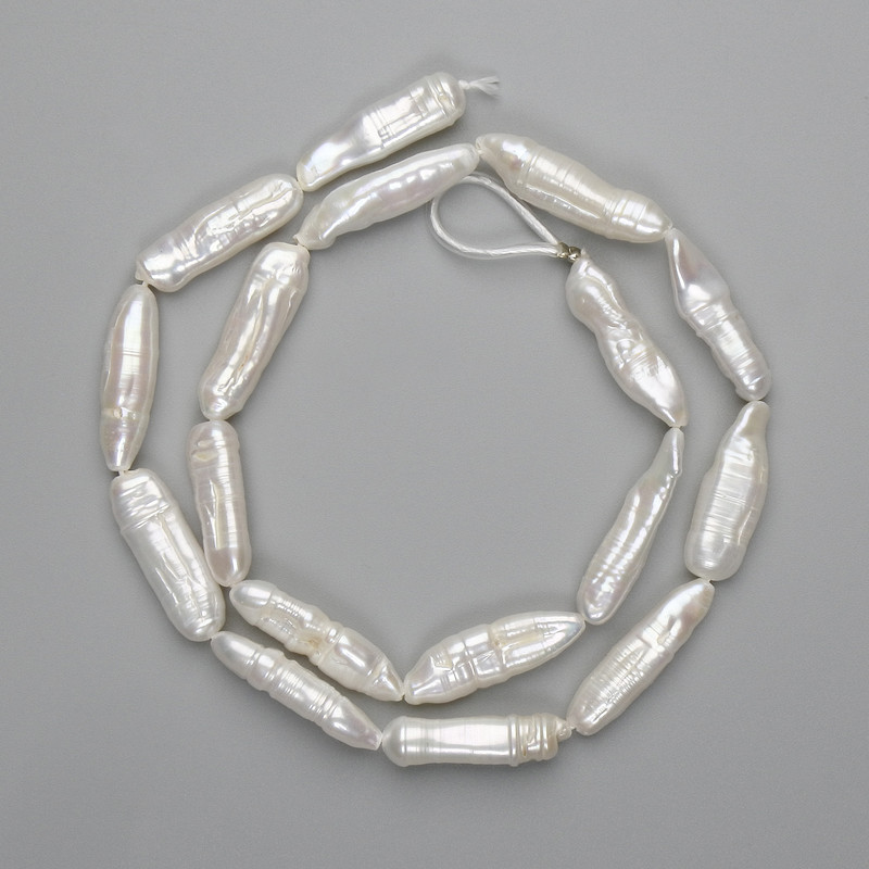Baroque pearls with a petrol tint on a thread 20-26×6, 5-7, 5mm +/-, length 40cm+