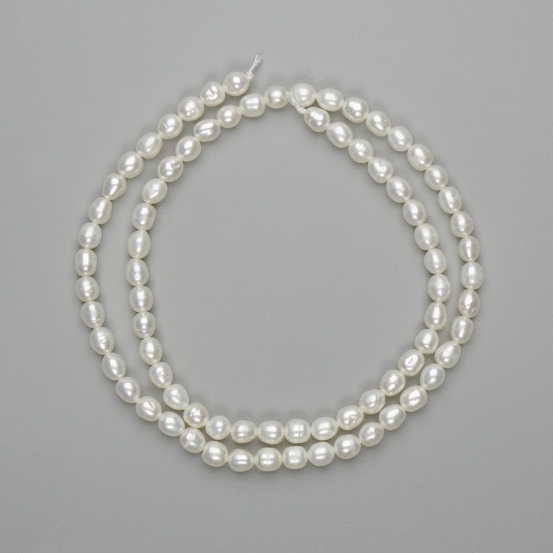 Freshwater Pearl Beads on a Thread 4.5-5×4 mm, 36 cm length on thread
