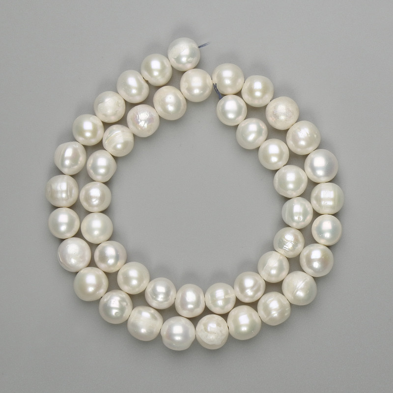Freshwater Pearl Beads 8.5 mm on a Thread, 38 cm length (approx)