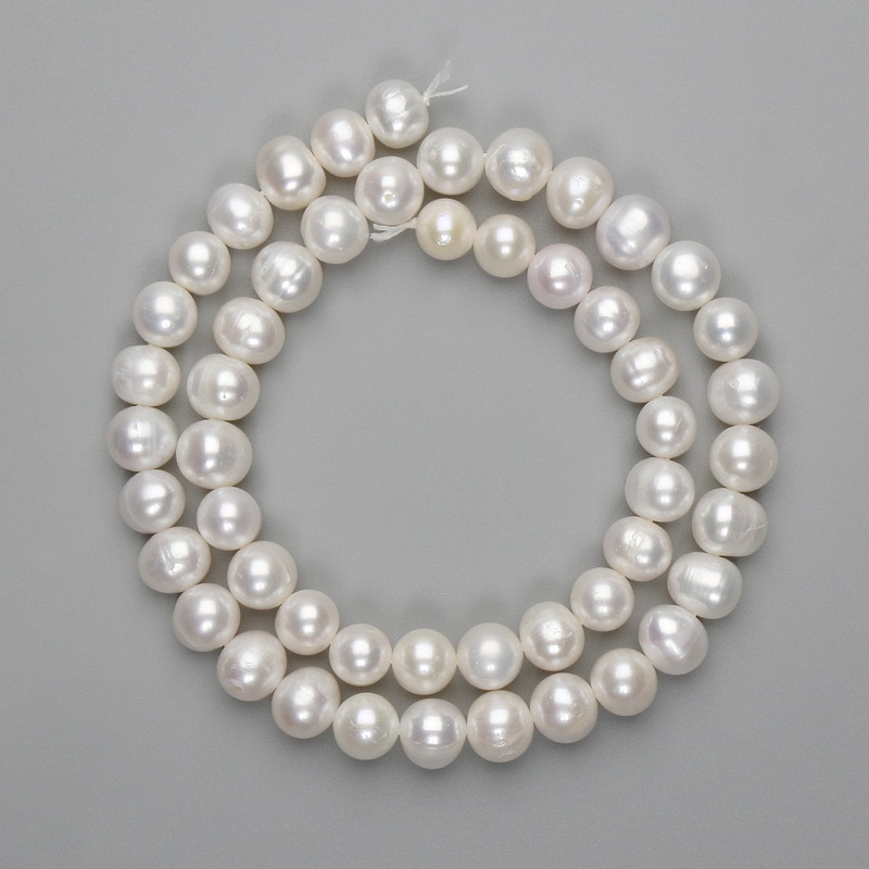 Natural freshwater pearl beads 8, 5-9×8mm+-, length 39cm+- on thread