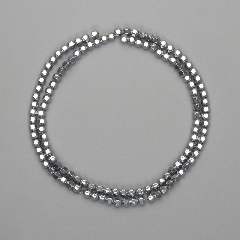 Hematite Beads Faceted Round Beads 3.5x4mm+- color: silver, thread length 39cm+