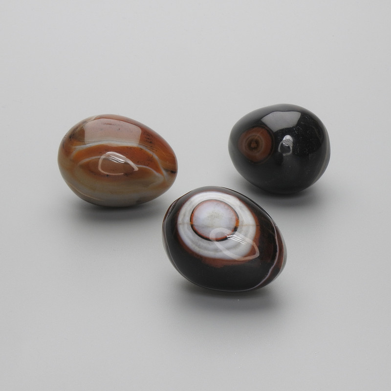 Souvenir Agate Natural Stone Egg, diameter 40x32mm± (assorted sizes) weight from 60g. (price per 100 g)