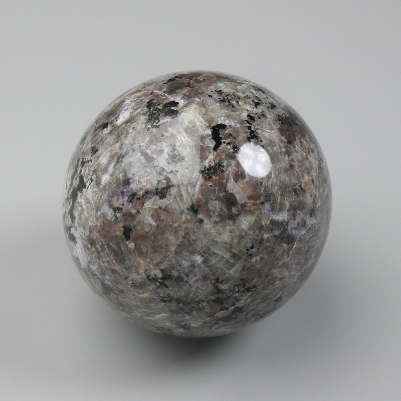 Souvenir natural Joperlite sphere, diameter 50-60mm± assorted sizes (price per 100g) weight from 300 g
