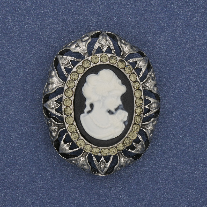 Cameo Brooch Lady Cameo with Rhinestones in Silver Metal 32x25mm +