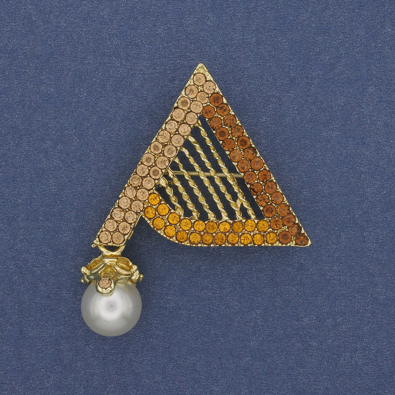 Brooch Accent pendant pearl crystals gold-tone metal 34x50mm+