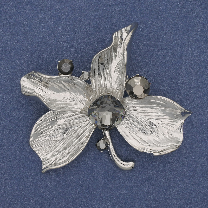 Brooch Pendant Leaf with Crystals Silver Metal 60x63mm+