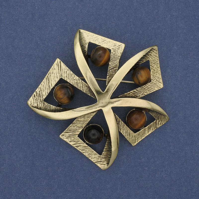 Brooch Accent Tiger's Eye Golden Metal 60mm+